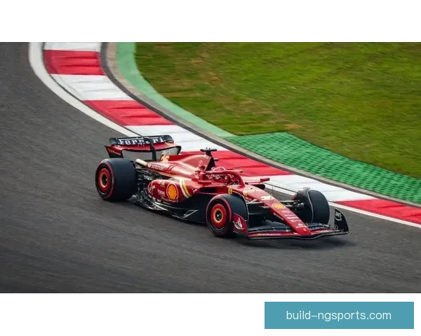 F1赛季战况激烈车手争夺白热化 新兴车队表现亮眼冲击前十