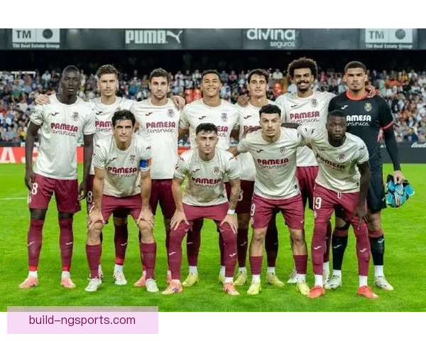 比利亚雷亚尔俱乐部发展历程与球队成就分析