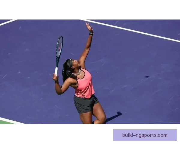 网球赛场惊现黑马新秀连胜势头引发关注与热议