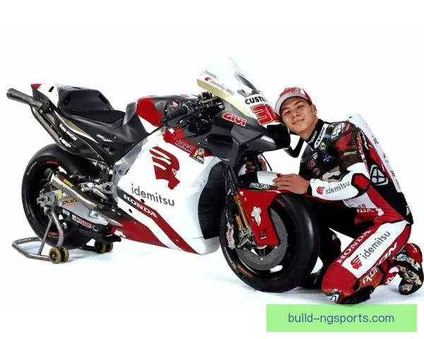 MotoGP赛场风云再起顶级车手激战新赛季冠军悬念升级精彩不断