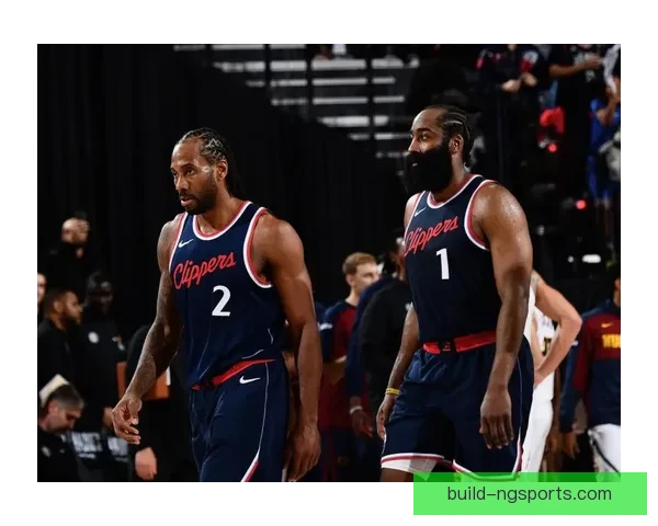 公牛阵容调整引发热议年轻核心爆发季后赛前景再度升温管理层动作频频